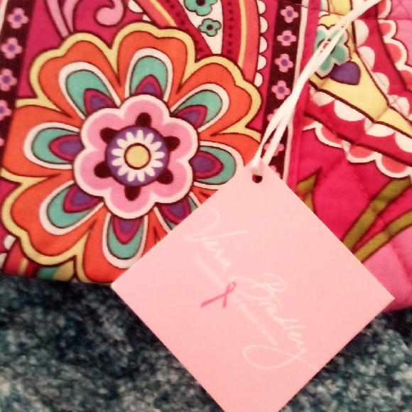 Vera Bradley Multicolor Floral Key & Card Holder - Picture 9 of 9